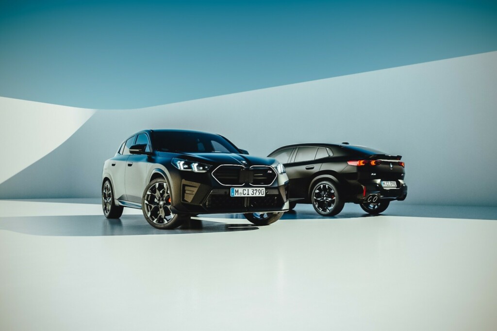 P90537330_lowRes_the-new-bmw-x2-m35i-